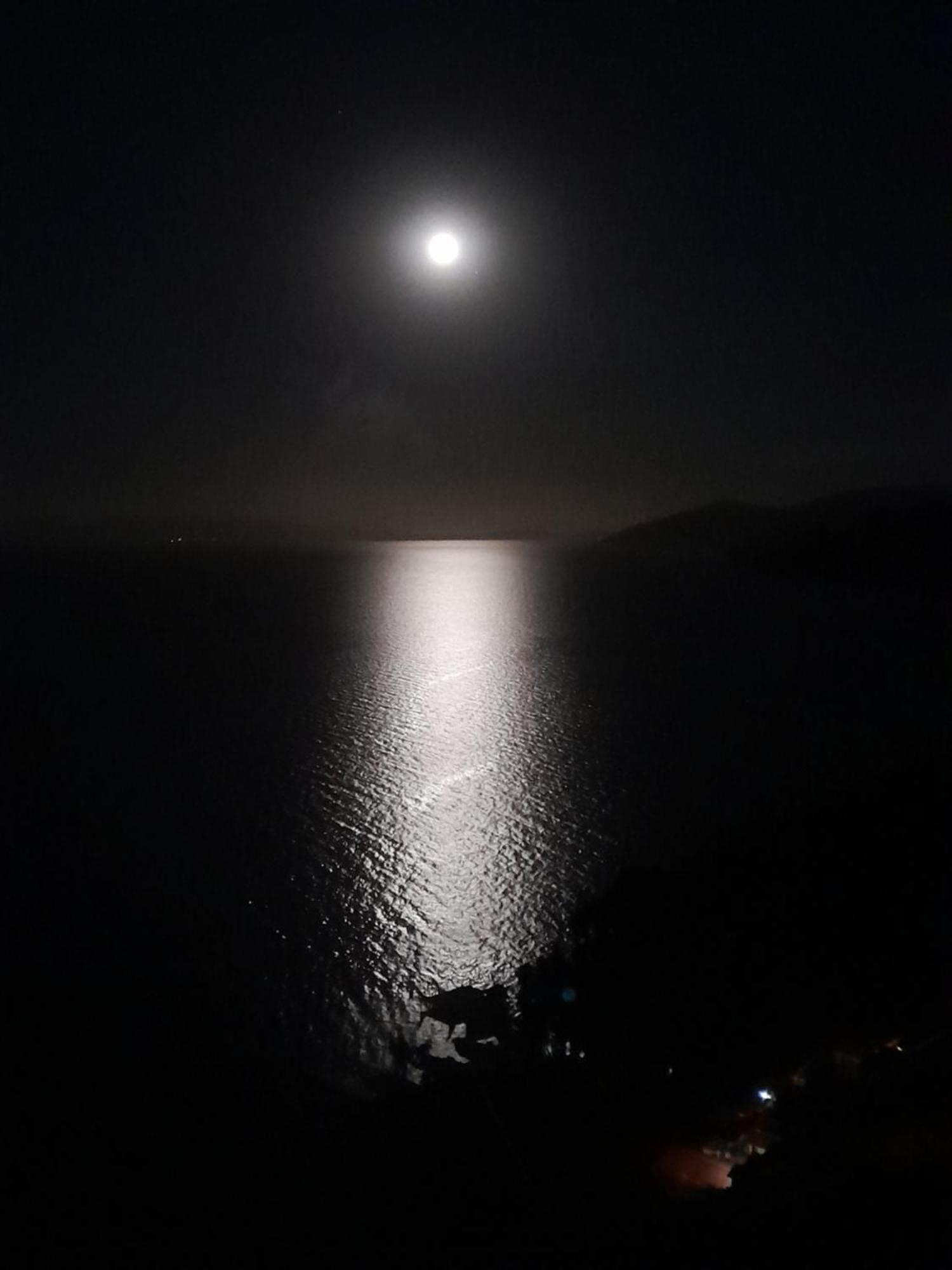 Sol Y Luna - Isla Del Sol Comunidad Yumani Extérieur photo
